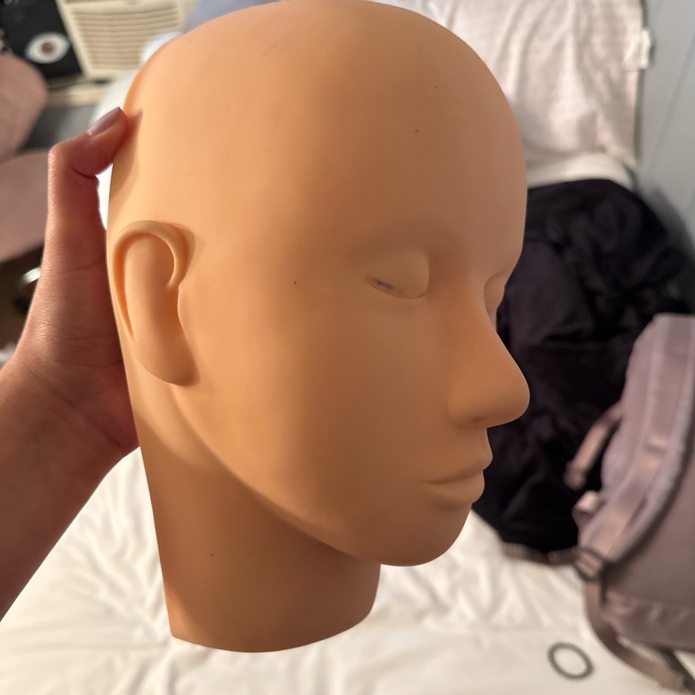 Realistic Practice Mannequin Head - Tan - Picture 2 of 3